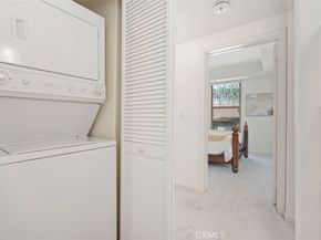 128 N Oak Knoll Avenue 317, Pasadena CA 91101