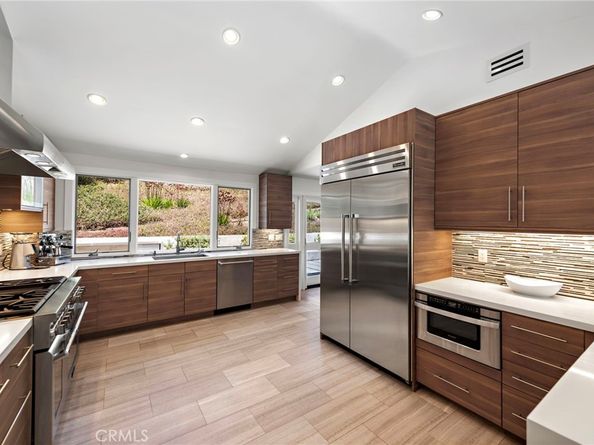 3120 Bern Drive, Laguna Beach CA 92651