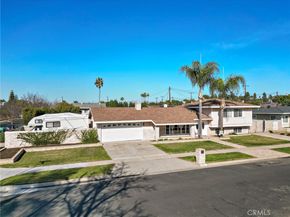 18161 Larkstone, North Tustin CA 92705