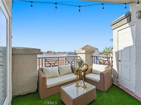 200 Pacific Coast Hwy 418, Huntington Beach CA 92648