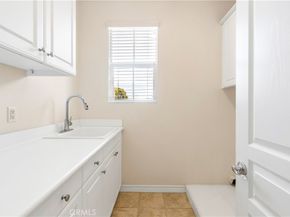 87 Fringe Tree, Irvine CA 92606