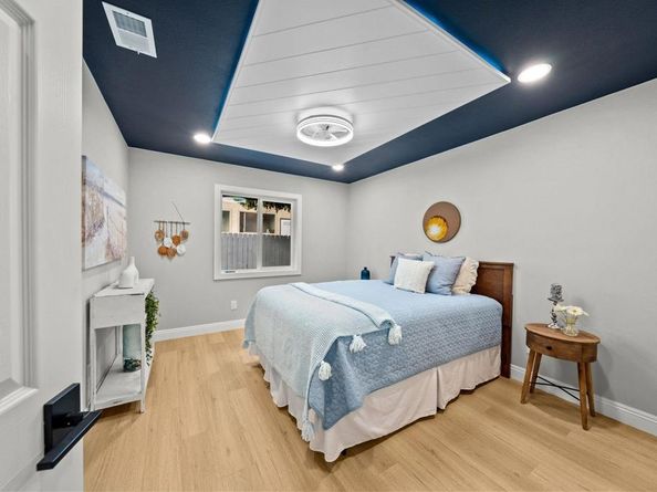 13910 Pomerado Road, Poway CA 92064