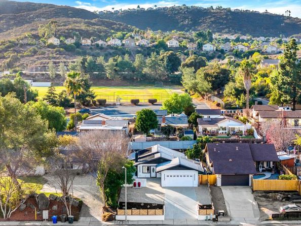 13910 Pomerado Road, Poway CA 92064