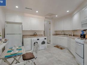 13645 Paseo De La Huerta, Poway CA 92064