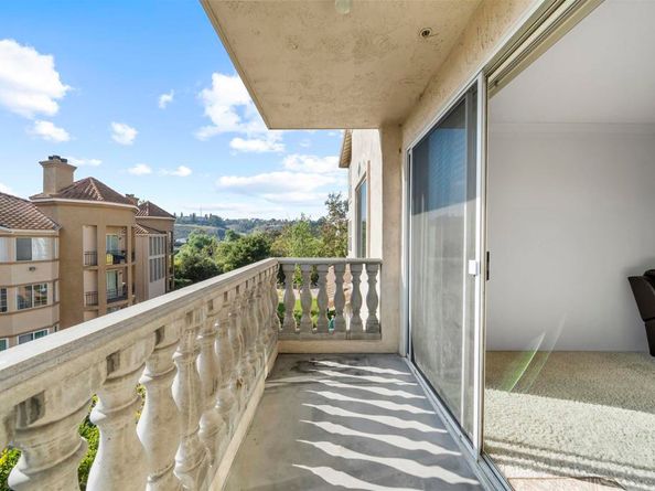 640 Camino De La Reina 1309, San Diego CA 92108