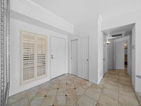 640 Camino De La Reina 1309, San Diego CA 92108