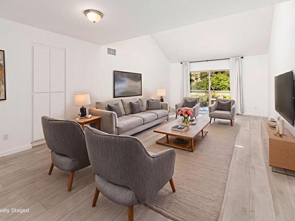 10276 Caminito Covewood, San Diego CA 92131