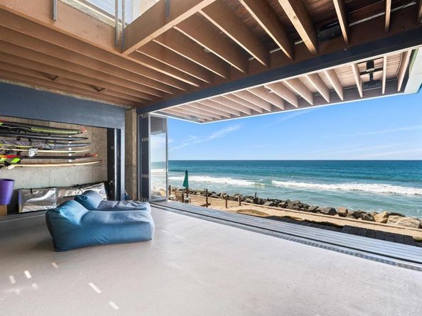 1909 S Pacific Street, Oceanside CA 92054