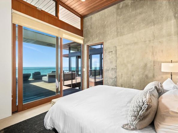 1909 S Pacific Street, Oceanside CA 92054