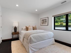 1126 Muirlands Vista Way, La Jolla CA 92037