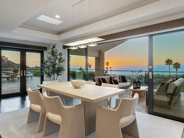 1126 Muirlands Vista Way, La Jolla CA 92037