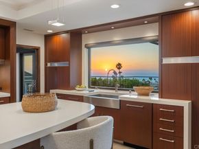 1126 Muirlands Vista Way, La Jolla CA 92037