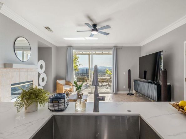 11393 Vista Elevada, San Diego CA 92131