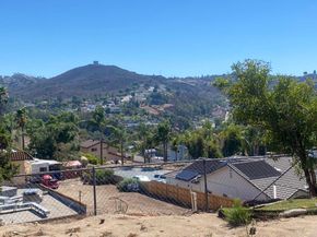 13039 Lakeview Granada Drive, Lakeside CA 92040
