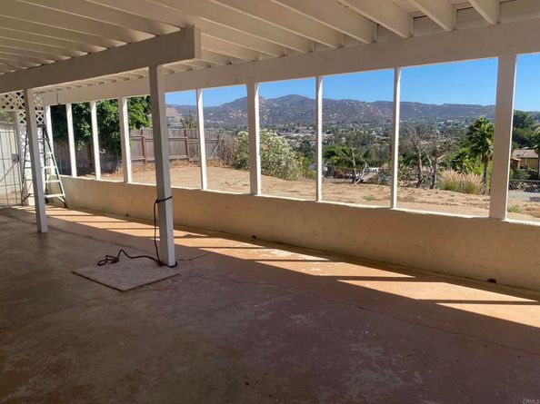 13039 Lakeview Granada Drive, Lakeside CA 92040