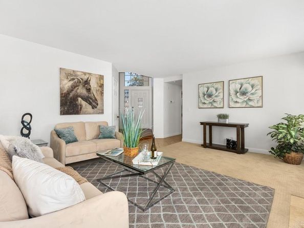 2257 Brookwood Court, Escondido CA 92026