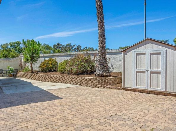 2257 Brookwood Court, Escondido CA 92026
