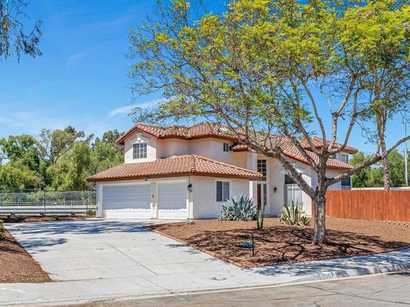 2257 Brookwood Court, Escondido CA 92026