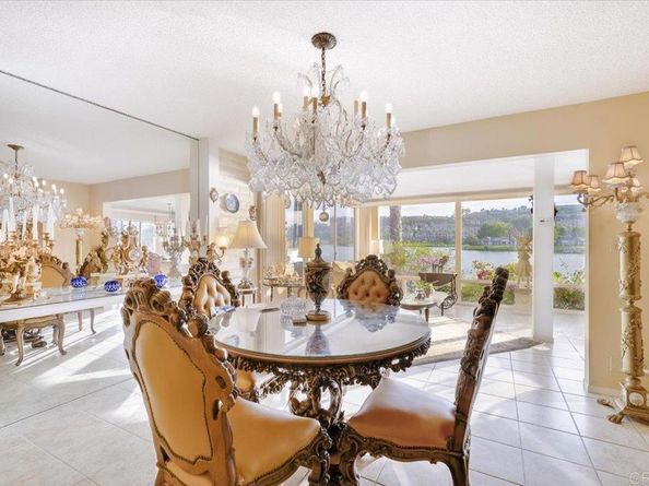 1499 La Linda Drive, San Marcos CA 92078