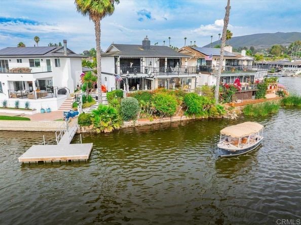 1499 La Linda Drive, San Marcos CA 92078