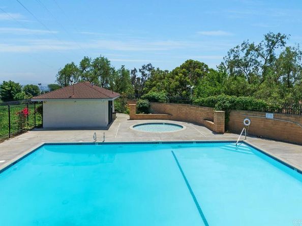 308 Ranchwood Glen, Escondido CA 92026