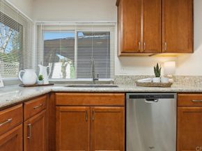 308 Ranchwood Glen, Escondido CA 92026