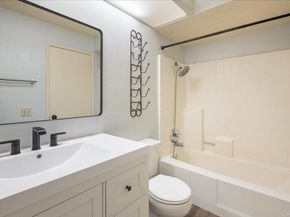 9829 Caspi Gardens Drive 6, Santee CA 92071