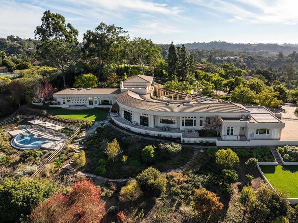 5320 Avenida Maravillas, Rancho Santa Fe CA 92067