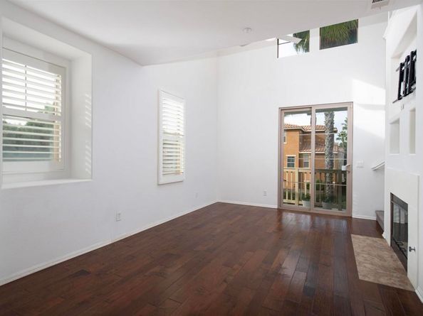 1811 Lime Ct 9, Chula Vista CA 91913