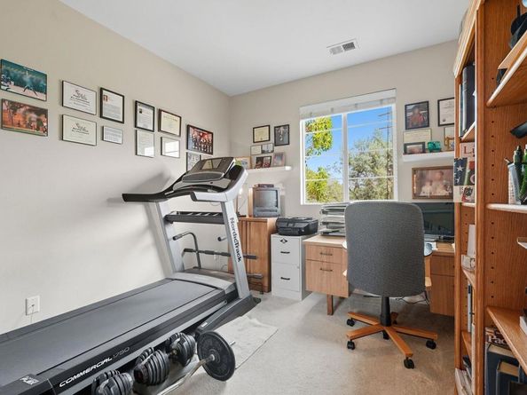 6901 Tourmaline Place, Carlsbad CA 92009