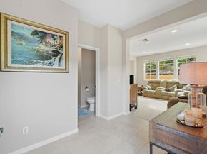 6901 Tourmaline Place, Carlsbad CA 92009