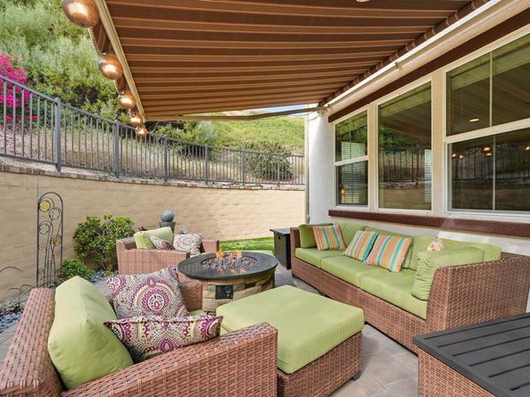 6901 Tourmaline Place, Carlsbad CA 92009
