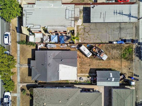 127 W 5Th Avenue, Escondido CA 92025