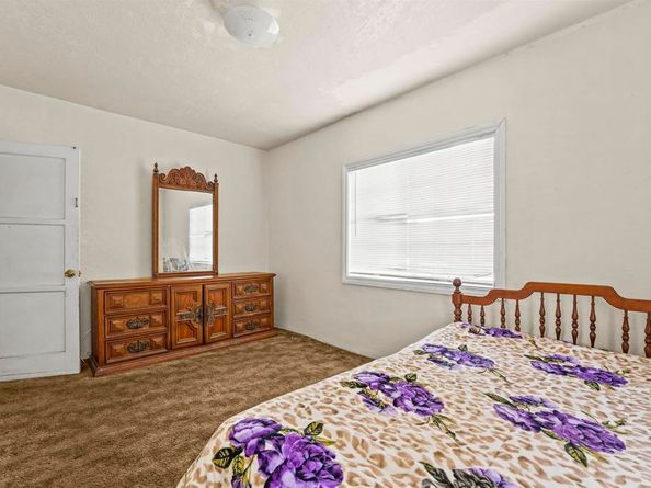 127 W 5Th Avenue, Escondido CA 92025