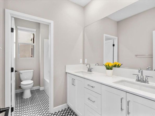 597 Middlebrook Rd, San Marcos CA 92078