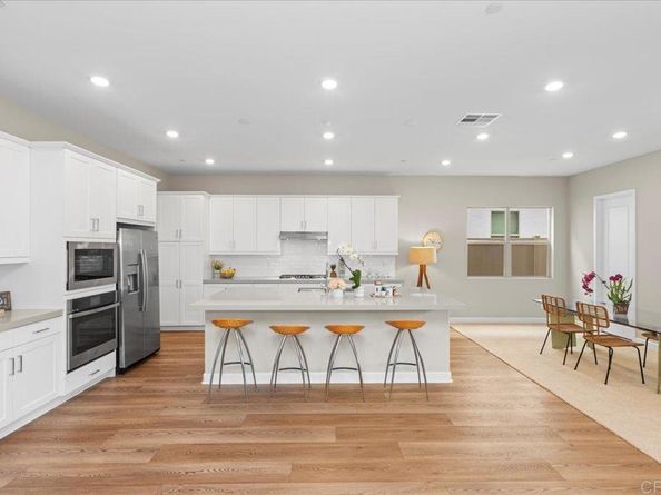 597 Middlebrook Rd, San Marcos CA 92078