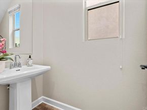 597 Middlebrook Rd, San Marcos CA 92078