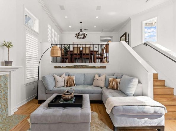 7066 Leeward Street, Carlsbad CA 92011