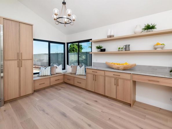 2568 Abedul Street, Carlsbad CA 92009