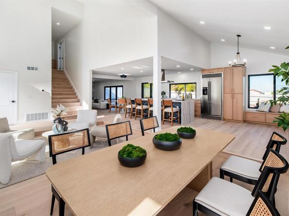 2568 Abedul Street, Carlsbad CA 92009
