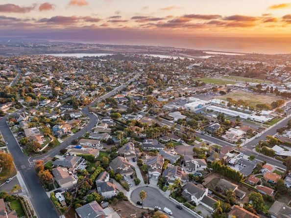 3736 Donna Court, Carlsbad CA 92008