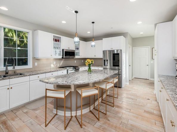 3736 Donna Court, Carlsbad CA 92008