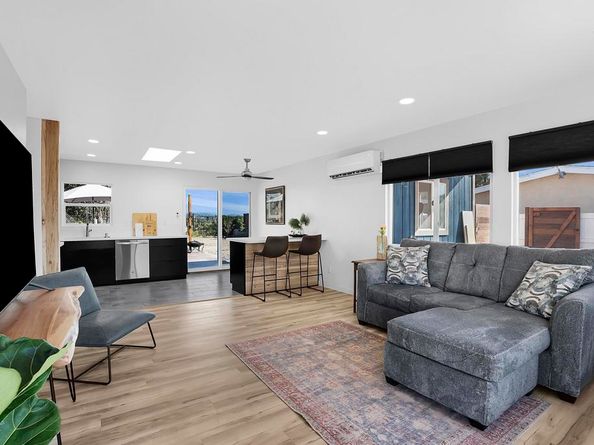 2820 Louise Street, Oceanside CA 92056