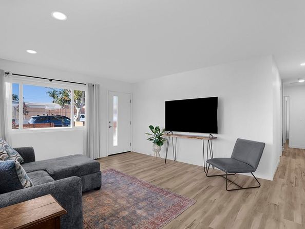2820 Louise Street, Oceanside CA 92056