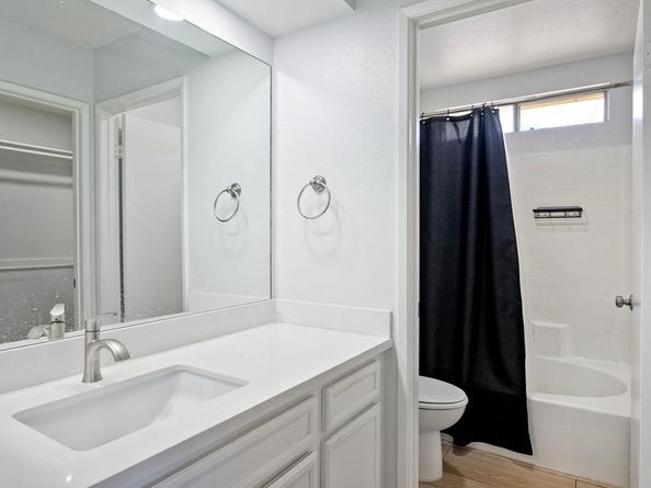 4215 Esperanza Way, Oceanside CA 92056