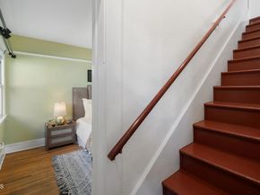 1046 N Michigan Avenue, Pasadena CA 91104