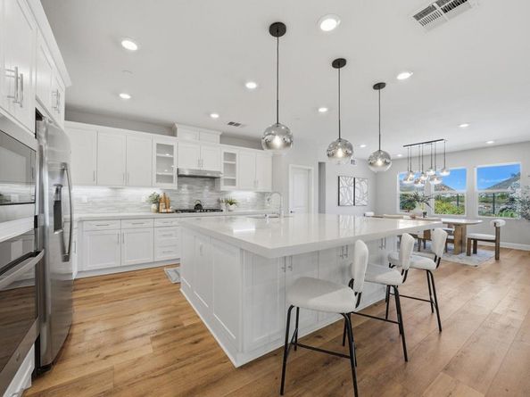 2940 Gait Way, Escondido CA 92029