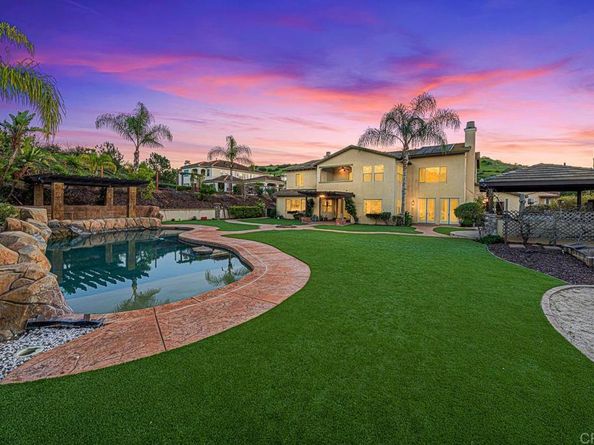 2023 Plaza Acapulco, Chula Vista CA 91914