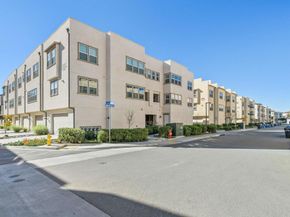 5381 Calle Rockfish 63, San Diego CA 92154