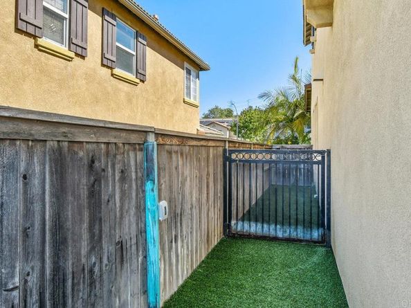 418 Corte Calypso, Chula Vista CA 91914